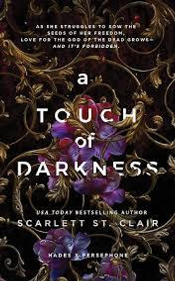 A Touch of Darkness(Paperback, Scarlett St. Clair)