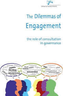 The Dilemmas of Engagement(Paperback, Stewart, Jenny)