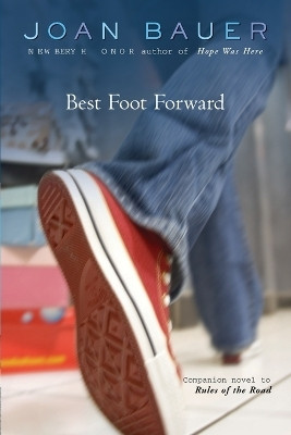 Best Foot Forward(English, Paperback, Bauer Joan)