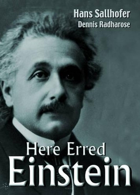 Here Erred Einstein(English, Paperback, Radharose Dennis)