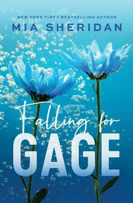 Falling for Gage(English, Paperback, Sheridan Mia)