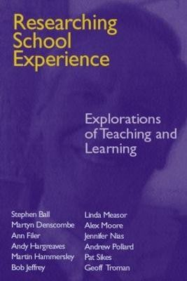 Researching School Experience(English, Paperback, Hammersley Martyn)