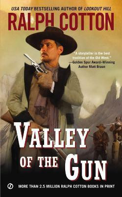 Valley of the Gun(English, Paperback, Cotton Ralph)