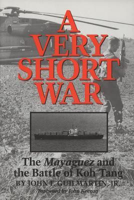 A Very Short War(English, Paperback, Guilmartin John F.)