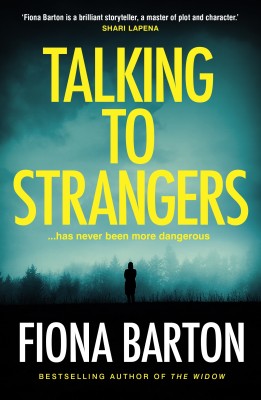 Talking to Strangers(English, Paperback, Barton Fiona)