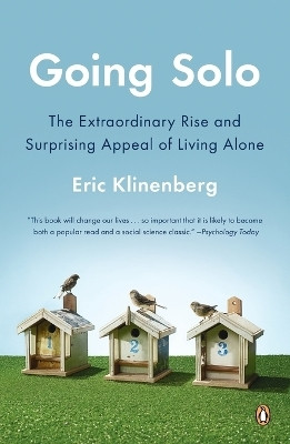 Going Solo(English, Paperback, Klinenberg Eric)