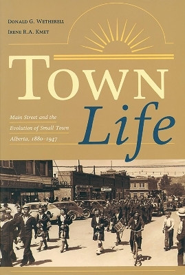Town Life(English, Paperback, Wetherell Donald G.)
