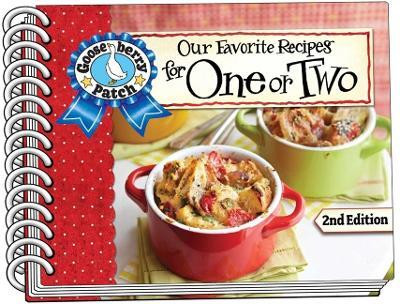 Our Favorite Recipes for One or Two(English, Spiral bound, Gooseberry Patch)