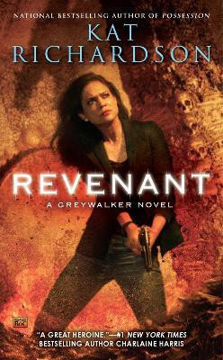 Revenant(English, Paperback, Richardson Kat)