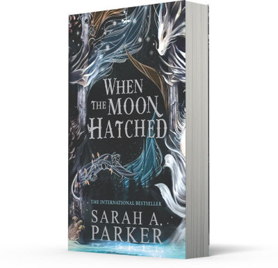When the Moon Hatched: The international bestselling sensation: Book 1 (The Moonfall Series)(Paperback, Sarah A. Parker)