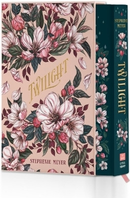 Twilight: Deluxe Collector's Edition(English, Hardcover, Meyer Stephenie)