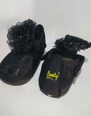 BOOTY Booties(Toe to Heel Length - 12 cm, Black)