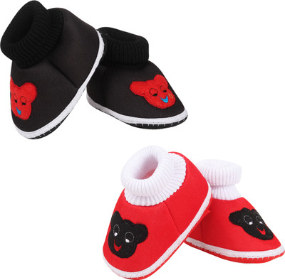 ASHISH TRADERS Booties(Toe to Heel Length - 11 cm, BLACK & RED)