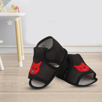 ASHISH TRADERS Booties(Toe to Heel Length - 11 cm, BLACK SANDEL KADAI)