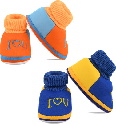 SMARTOTS Pack of 2 New Born Baby Shoes, Soft Skin Friendly Baby Booties for 0-9M Assorted Booties(Toe to Heel Length - 11 cm, Orange & Blue)