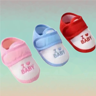 Dhairya Collection Latest design booties for baby Pack of 3 boy and baby girl Booties(Toe to Heel Length - 12 cm, Multicolor)