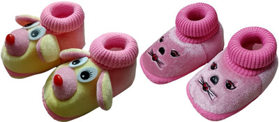 Trecify 0 To 12 Months Baby Boys & Baby Girls Soft Velvet Cute Booties(Toe to Heel Length - 12 cm, Yellow, Pink, Pink)
