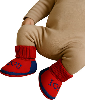 SMARTOTS Pack of 1 Soft Skin-Friendly New Born Baby Shoes for 0-9M Baby Booties(Toe to Heel Length - 11 cm, Red, Blue)