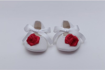 Daizy booties with red rose_white Booties(Toe to Heel Length - 11 cm, White)