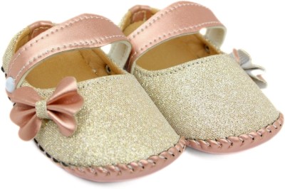 Baby Bloom 6 To 12 Months Baby Girls Synthetic Leather Sling Back Sandal/ Booties(Toe to Heel Length - 12 cm, Gold)