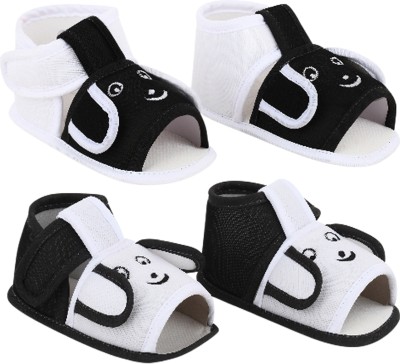 SMARTOTS Pack of 2 Skin Friendly New Born Baby Shoes Sandal for 0-9M Baby, Multicolor Booties(Toe to Heel Length - 11 cm, Black & White)