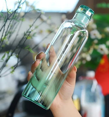 Flipkart SmartBuy Drinking Glass Bottle with Time Marker & Reminder Quote Reusable Beverage Bottle 500 ml Bottle(Pack of 1, Green, Glass)