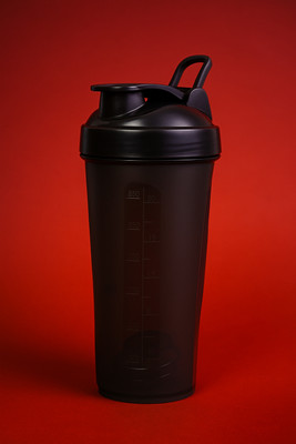 raj enterprises 700 ml Plastic Shaker(Pack of 1, Black)