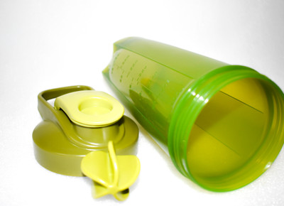 val 750 ml PET, Plastic Shaker(Pack of 1, Green)