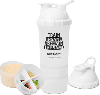 Nutrigize 600 ml Plastic Shaker(Pack of 1, White, Black)