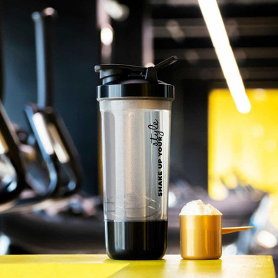 Krishna Creation 600 ml Plastic Shaker(Pack of 1, Black)