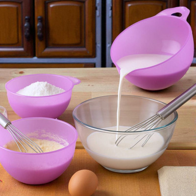 NHB BOUTIQUE Plastic Mixing Bowl Mix & Measure Prep Bowl Set of 3BPA-Free Plastic Bowls with Handle & Pour Spout(Pack of 3, Multicolor)
