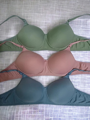 Prizana Women Push-up Lightly Padded Bra(Multicolor)