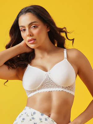 Clovia Women T-Shirt Non Padded Bra(White)