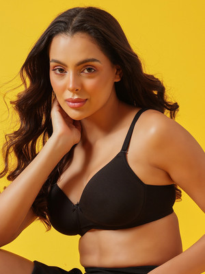 Clovia Women T-Shirt Lightly Padded Bra(Black)