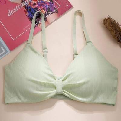 skyunion Women Sports Lightly Padded Bra(Light Green)