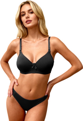 jetaasi SoftFit Seamless Bra Women Full Coverage Lightly Padded Bra(Black)
