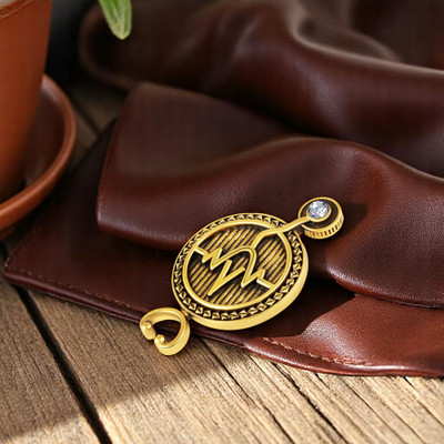 mahi Elegant Stethoscope Unisex Doctor Brooch / Medical Theme Lapel Pin Brooch(White)