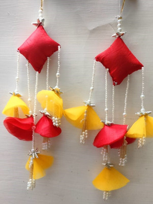 situ creations red yellowe net tassals Brooch(Red)
