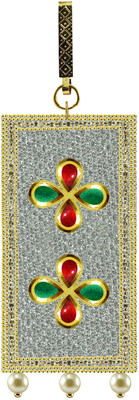 Vidhya Kangan Golden Stone Stud-Gold Platted Brass Key Chain Brooch(Multicolor)