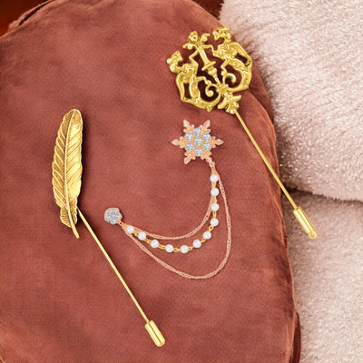 mahi Leaf, Royal Lion and Tripple Layerd Chain Brooch / Lapel Pin Brooch(Gold)