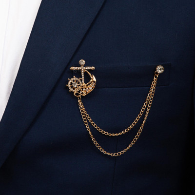 To The Nines Anchor Design with Golden Chain Brooch Brooch(Gold)