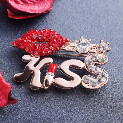 Vientiq Gold-Plated Kiss Engraved Red Lips Brooch Brooch(Gold)