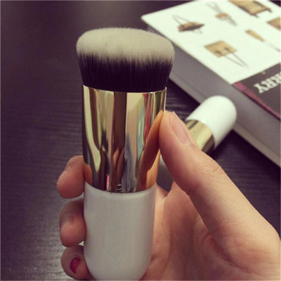 nikhil Foundation Brush/Blusher(Pack of 1)