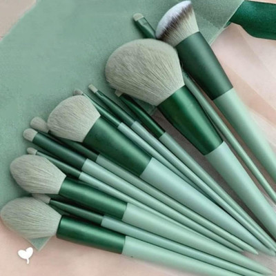 wryak Makeup Brush Set Green Includes Foundation, Powder, Concealer,(Pack of 13)