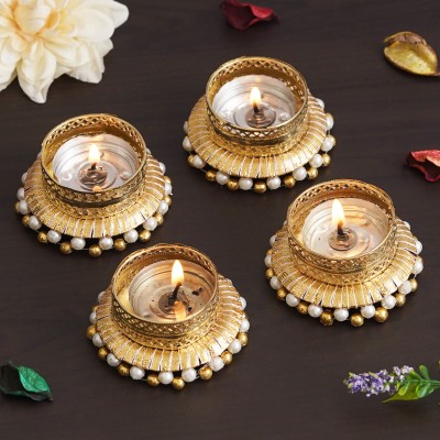 eCraftIndia Aluminium Tealight Holder(Gold, Pack of 4)