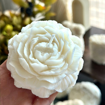 SAPI'S SapiS White Big Flower Floating Candle Soy Wax Candle(White, Pack of 1)