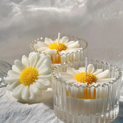 Vastu Bloom Crystal jar with daisy flower candle Candle(White, Pack of 1)