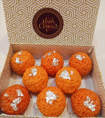Aman Laddoo Motichur Scented Candle PACK of 8 with SILVER WARAK Candle(Orange, Pack of 8)