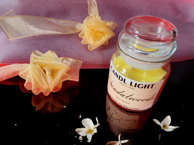 SCENTORA NEW25_Unique_ Sandalwood Scented Soy wax candle yakeen jar Candle(White, Pack of 1)