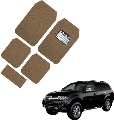 INSURE AUTOMOTIVE PVC Standard Mat For  Mitsubishi Pajero(Beige)